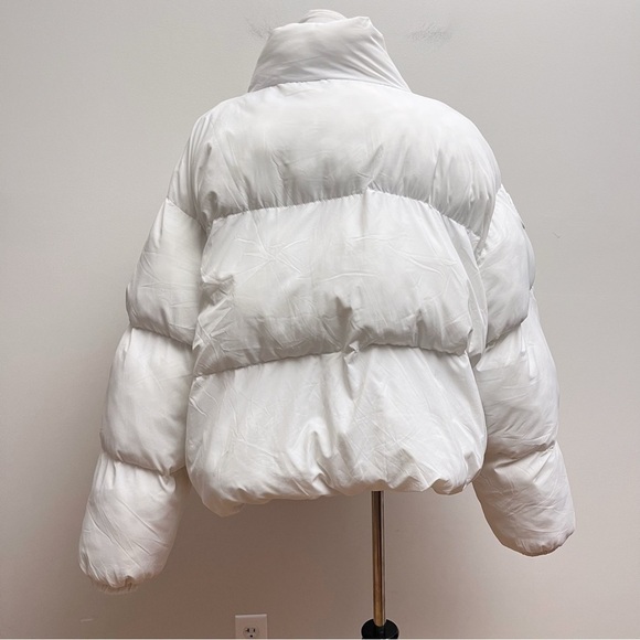 Fabletics White Wander Cropped Puffer Jacket 3X - Picture 4 of 9